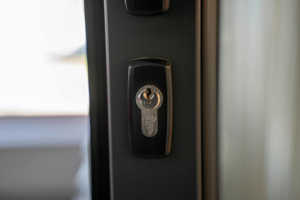 ouverture de porte Parempuyre